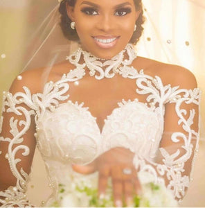 2021 Latest African Mermaid Wedding Dresses Elegant Halter Long Sleeves Lace Appliques Beads Bridal Gowns vestido de noiva